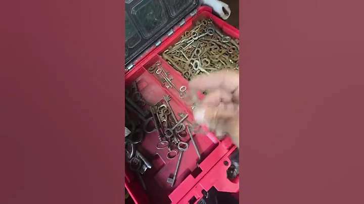 SKELETON BIT AND BARREL ANTIQUE KEYS LOCKSMITH EDDY SHIPEK 561-693-8636 LIVE USA