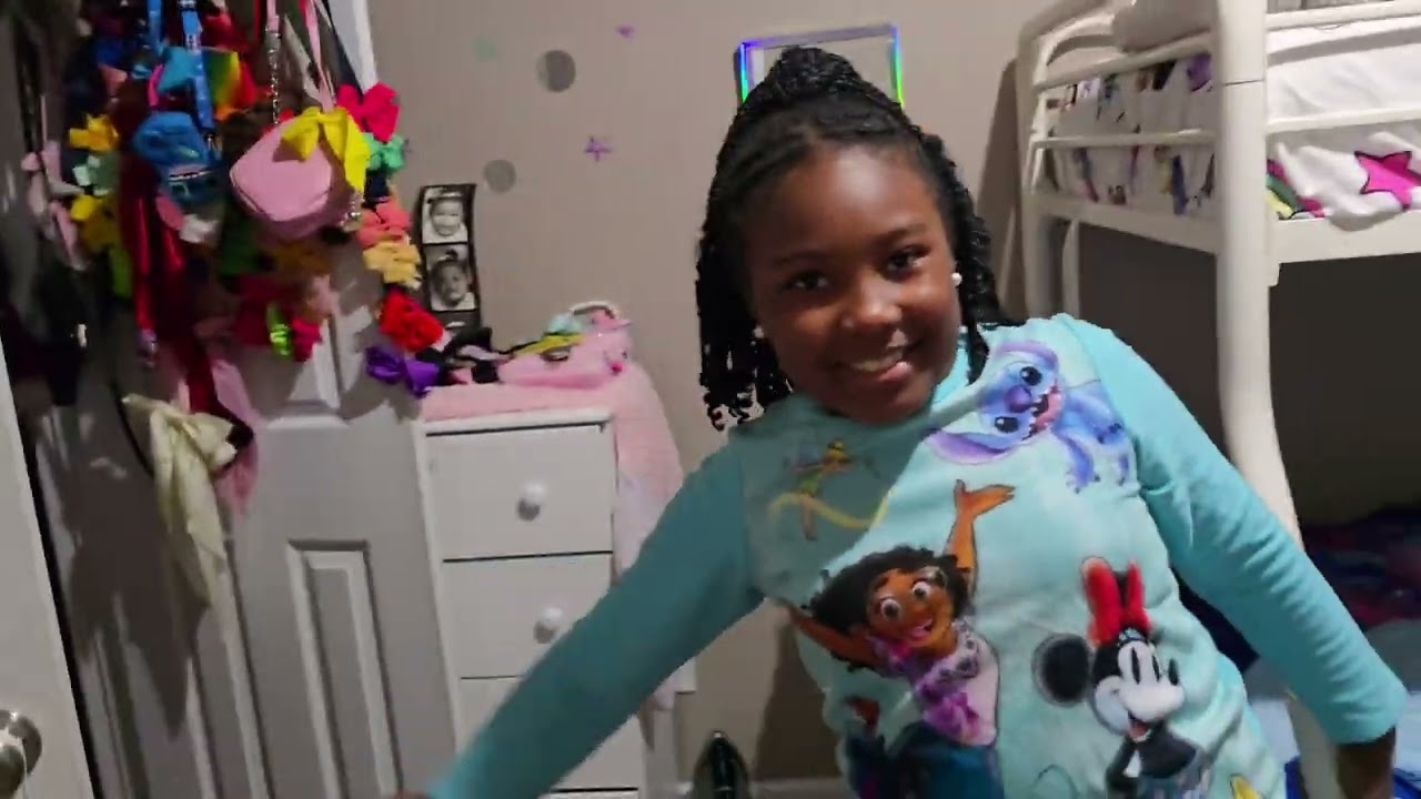 GRWM! We picked out our clothes👚👖