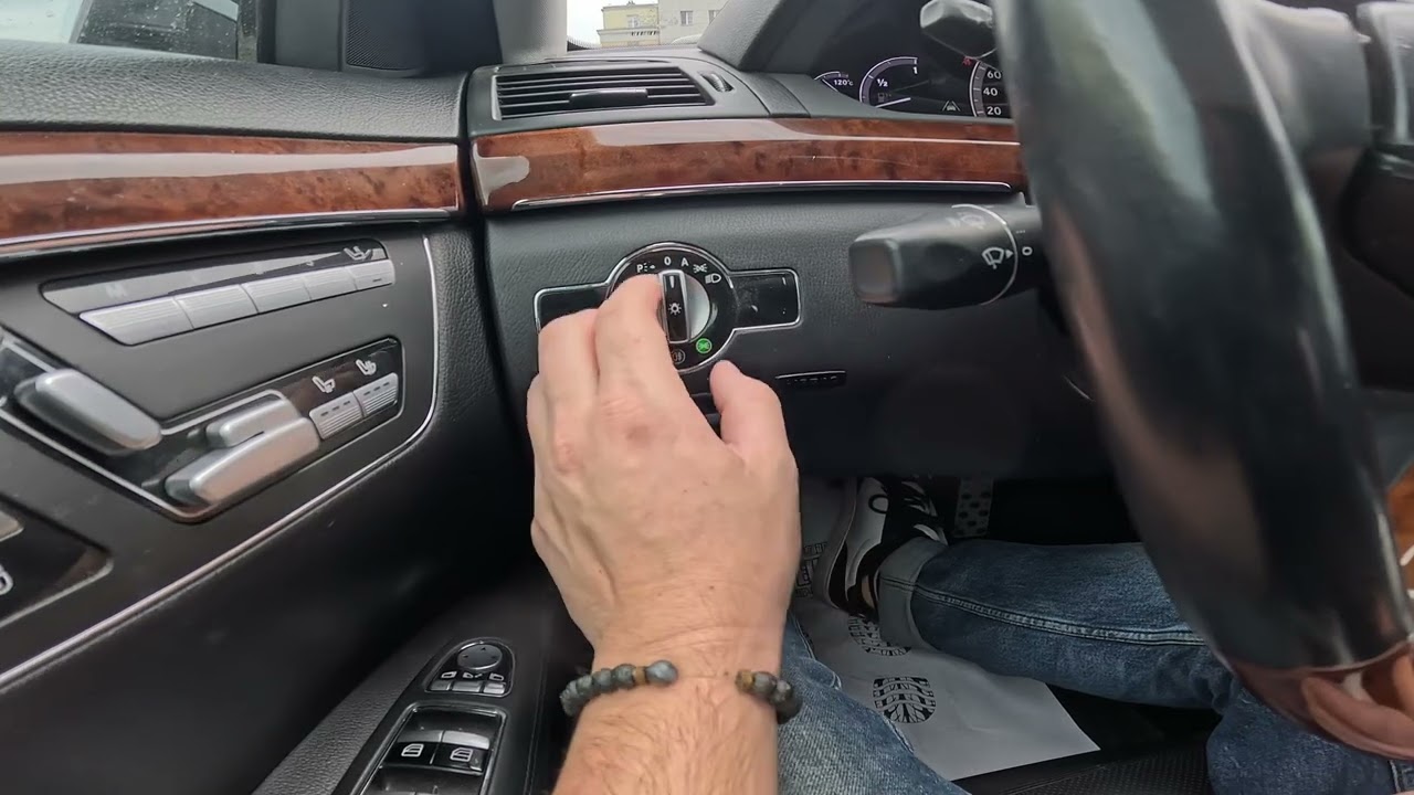 How to Enable or Disable Automatic Lights in Mercedes W221 S Class ( 2005 – 2013 ) Use Auto Lights