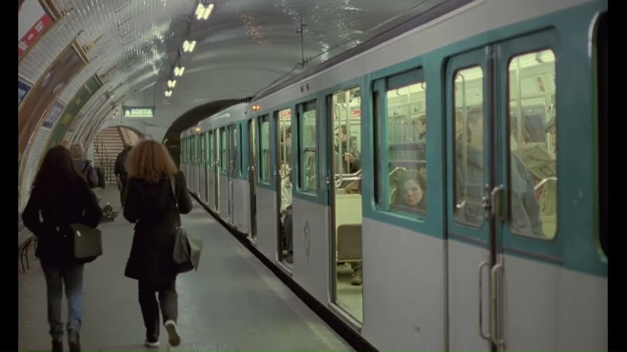 No va más - C, Chabrol. Escena subte