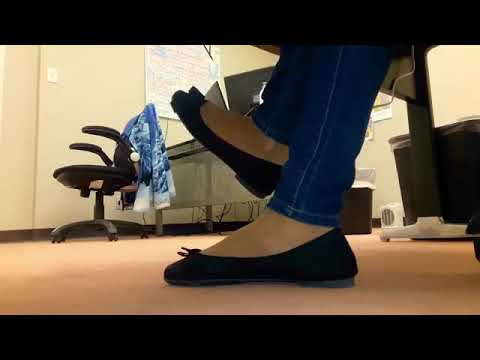 Nishay Office Table Shoeplay And Footplay