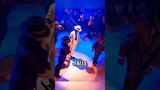 “Michael Jackson Fell on Stage… And Fans Missed It 😱”