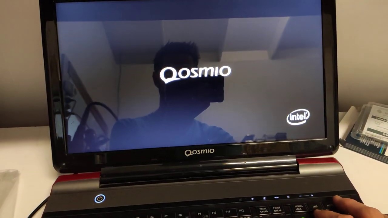 Toshiba Qosmio F60 entering bios on windows 10 - YouTube