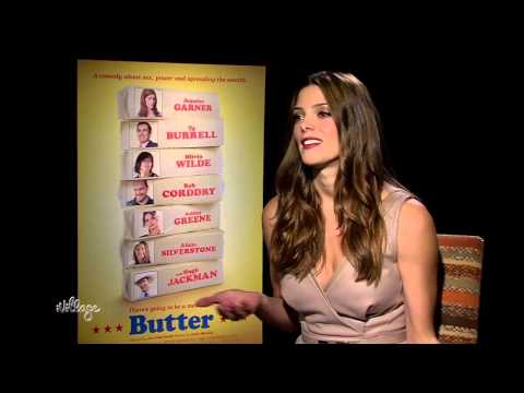 Ashley Greene Dishes on Her \