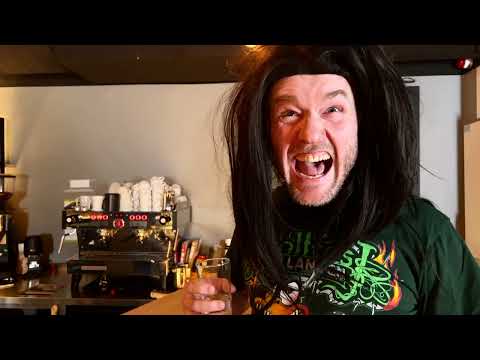 TrollfesT - Piña Colada (Official Video)