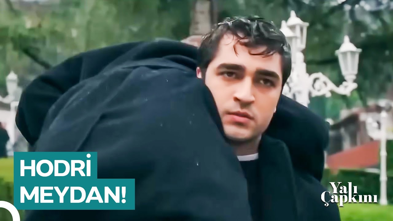 Seven Sevdiğini Kucaklayarak Götürsün | Yalı Çapkını