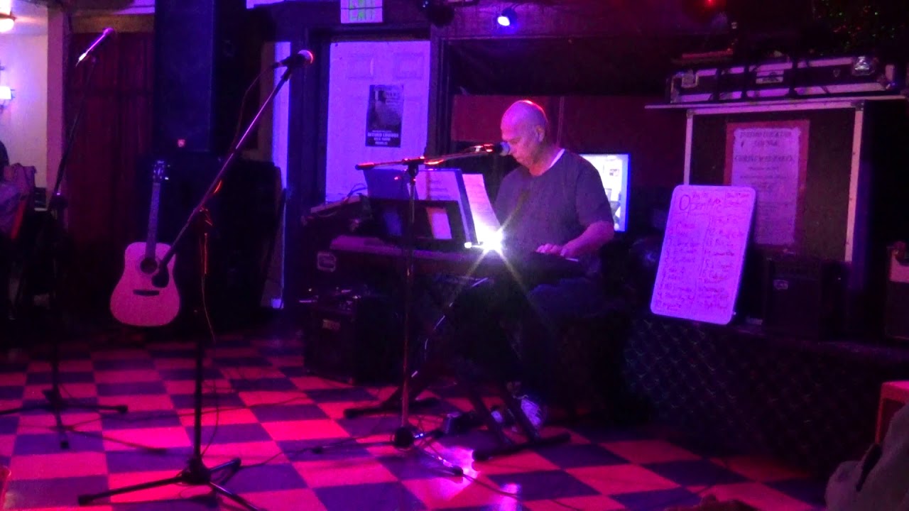 December 11th 2018 Tuesday Open Mic Intimo Lounge  00004