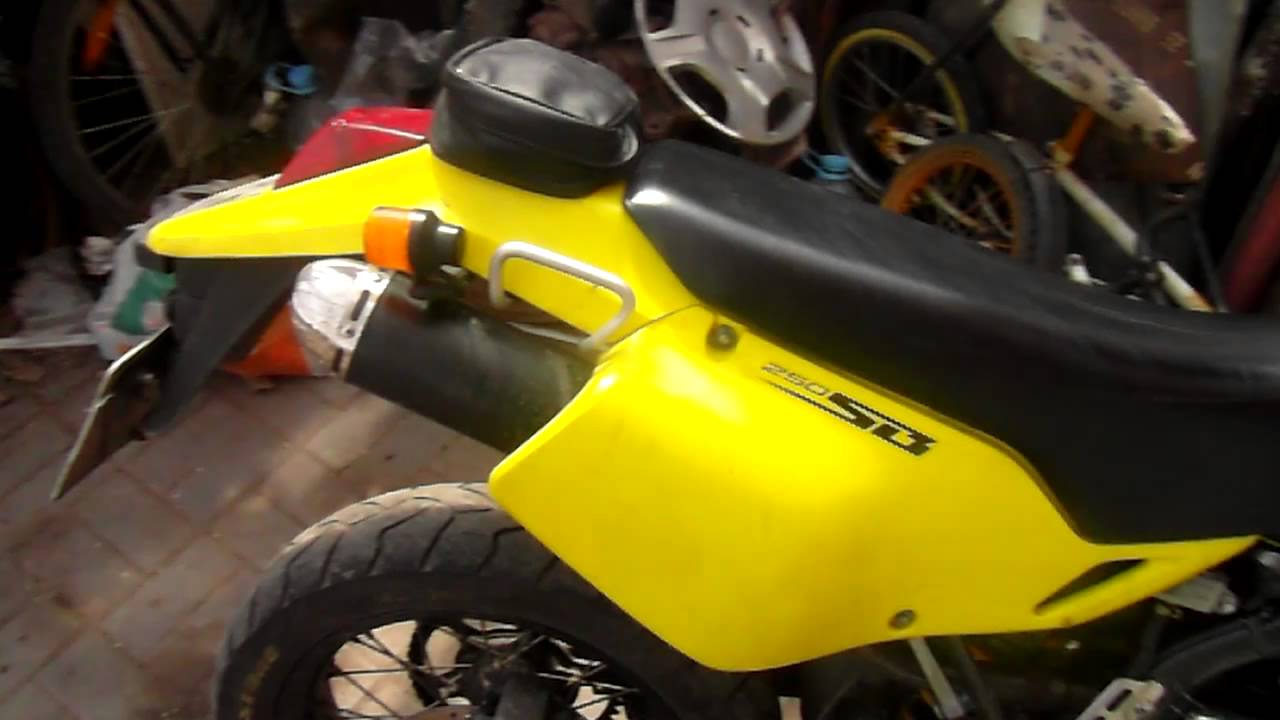 Suzuki 250 sb