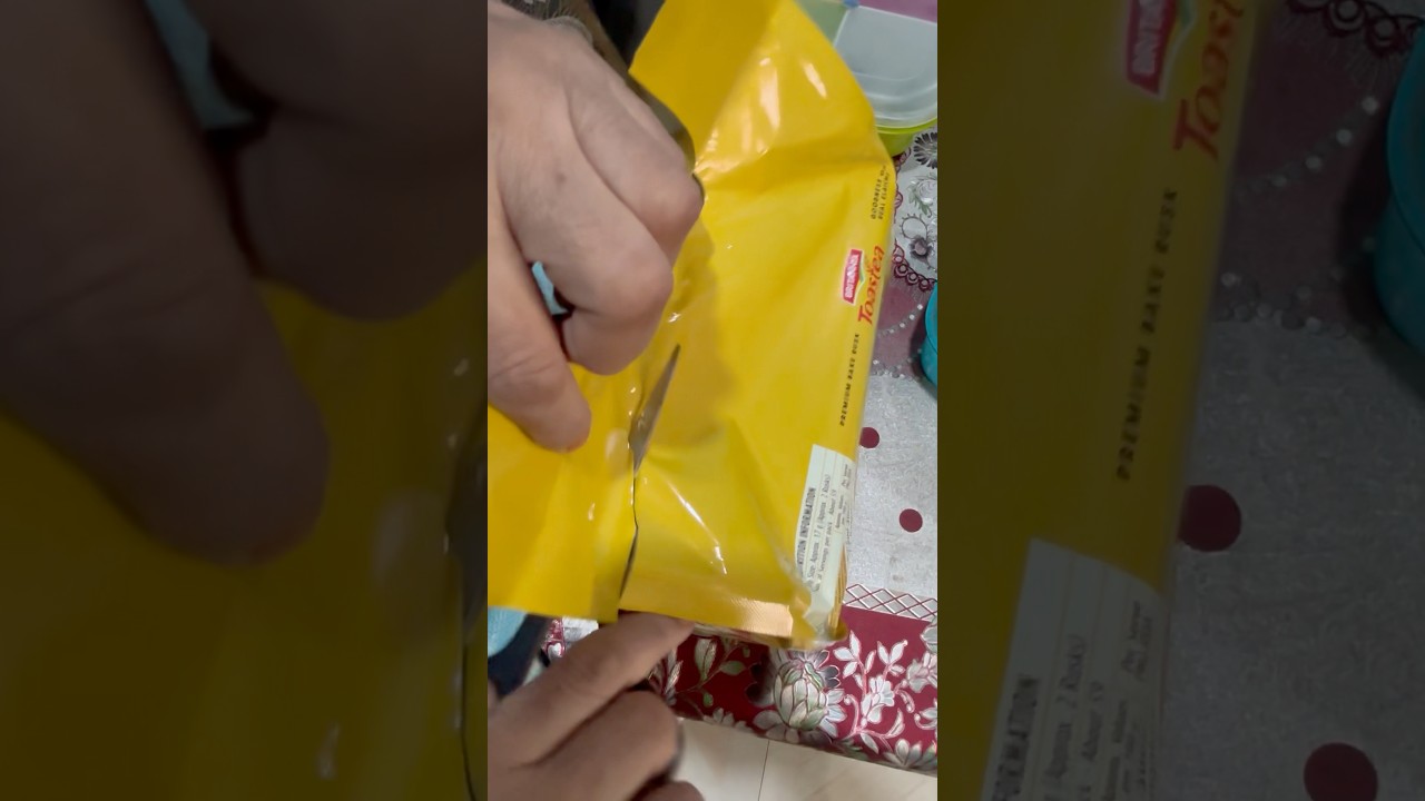 BRITANNIA SNACKS RUSK CRISPY AND TASTY 