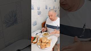 Обэд на работе. #top #video #sorts #мукбанг #деликатес #обед #mukbang