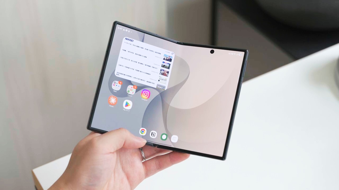 Galaxy Z Fold 8 One-Week Review | The Wide Screen Is the New