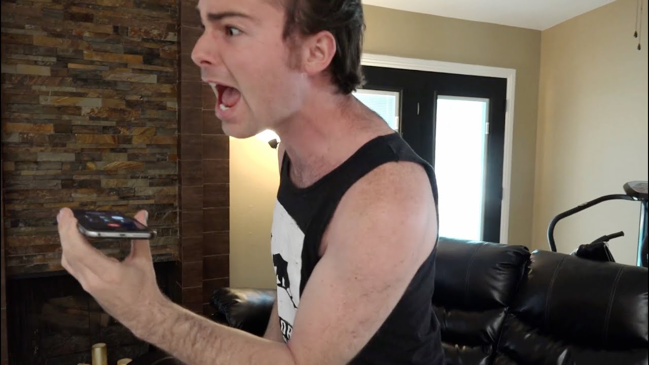 CRAZY BOYFRIEND RAGES AT SPRINT! - YouTube