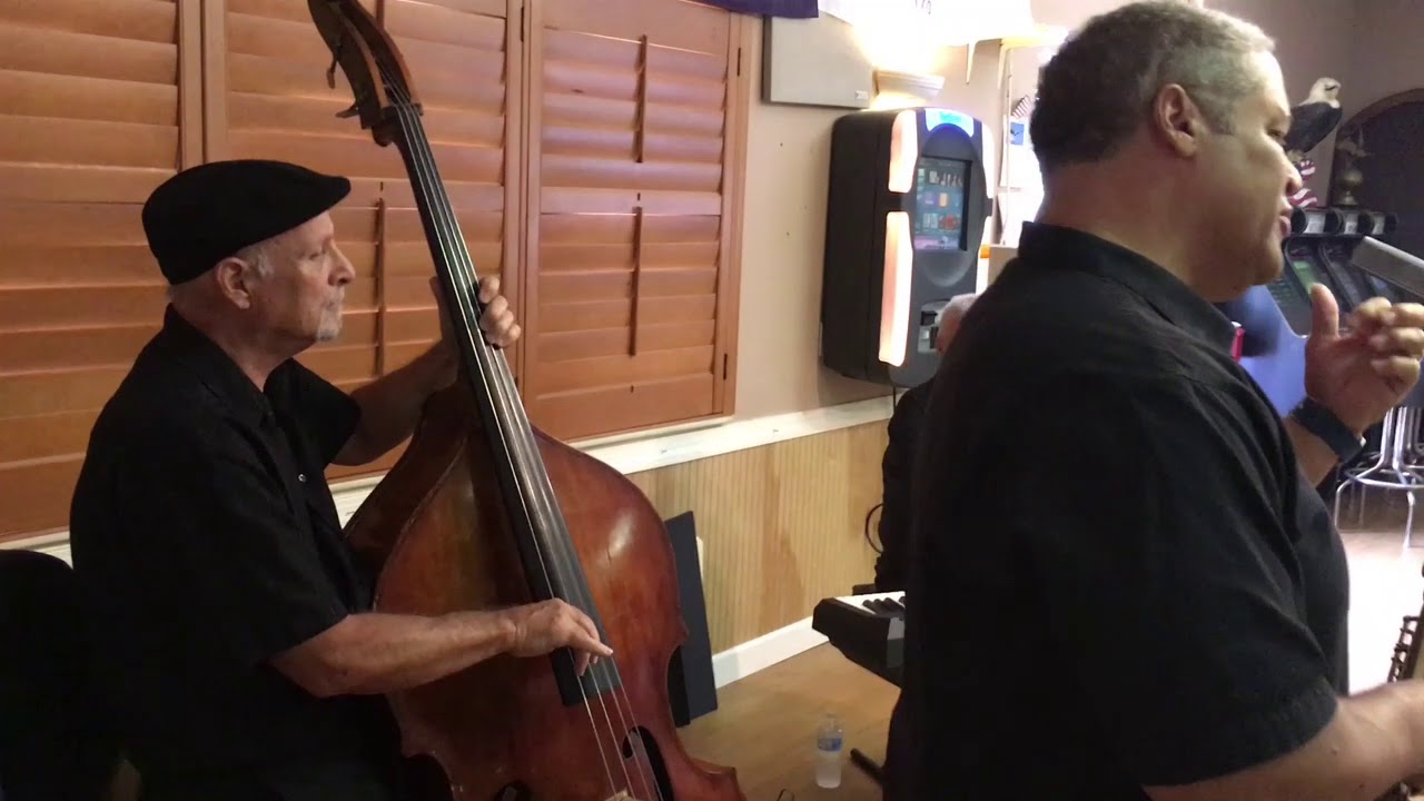 RON PIRTLE, BILLY 'D' DAVIS AND MARCE PALOS DO A QUICK AUTUMN LEAVES