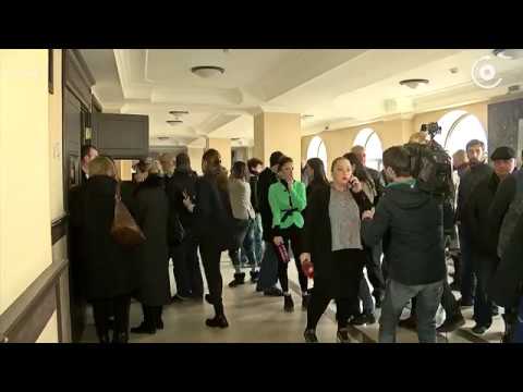 35 ე სკოლის მოსწავლეების დაჭრაში ბრალდებულ არასრულწლოვანს პატიმრობა შეეფარდა