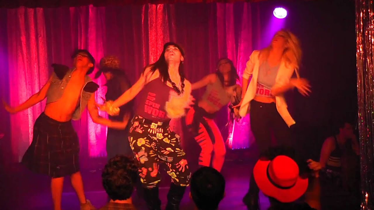 POW - House of La Douche Performance 1