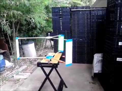 Video visar hemmabyggd rotor.