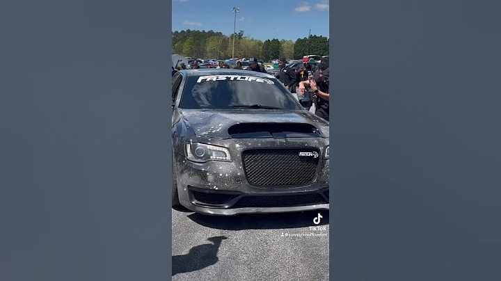 @buurlz Birthday Bash Legal Pit😈