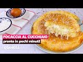 Focaccia al cucchiaio: velocissima da preparare e pronta in 30 minuti!