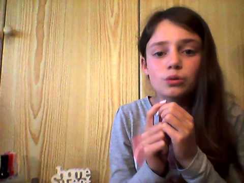 Video: Wie Man Die Nägel Eines Kindes Behandelt