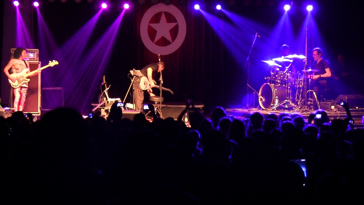 Adrian Belew Power Trio - Indiscipline, Santiago, Chile, 25-11-2016, Marco Minnemann & Tobias Ralph