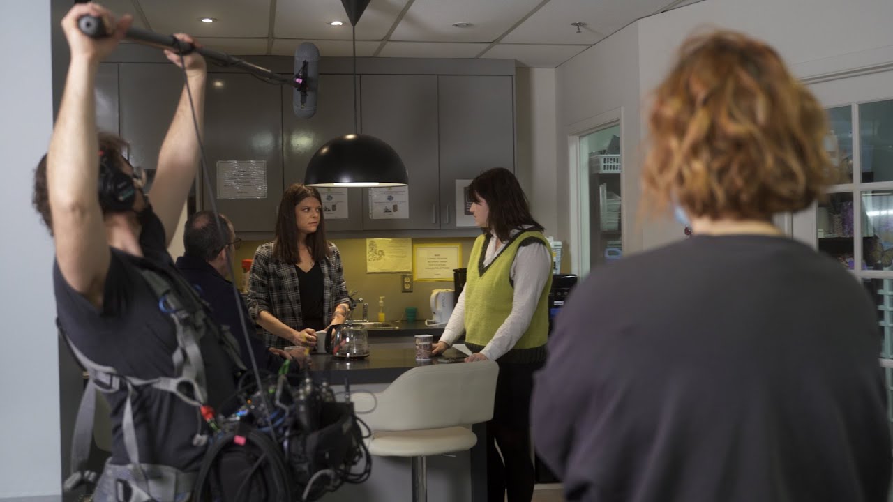 Behind the scene pour un tournage avec le YWCA avec la réalisatrice Geneviève Sauvé.