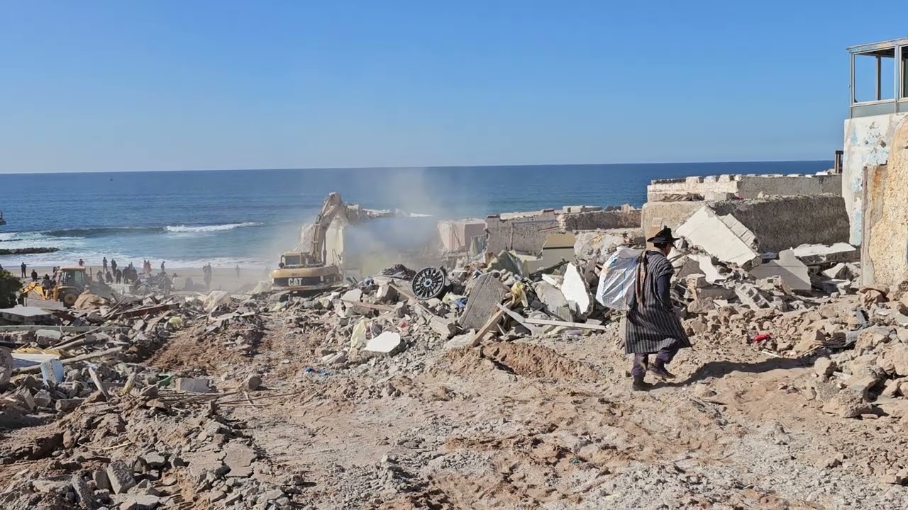 La destruction du village de pêcheurs de Tifnit ressentie comme une très profonde blessure