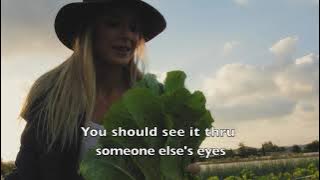 MARTIN HALL/HELLONELIA/ Music Video