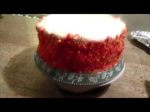 Strawberry Crunch Cake