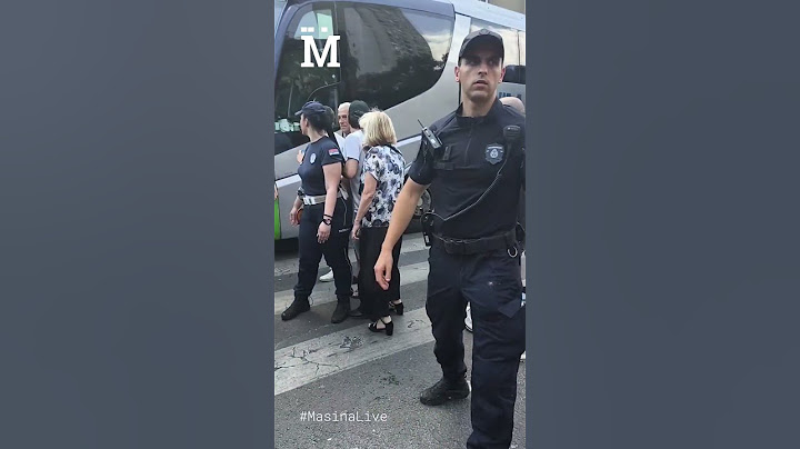 Još jedna intervencija policije u Zemunu, ovog puta uz pomoć radnika Gradske čistoće.