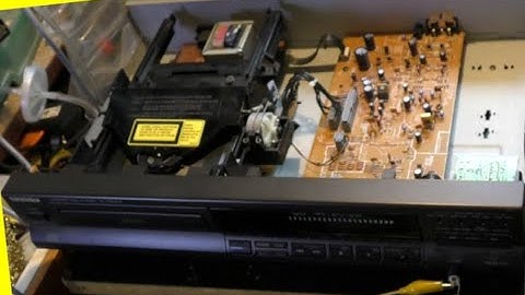 Technics SL PG440A tear-down, discovering the use of a competitors part used, and repair.