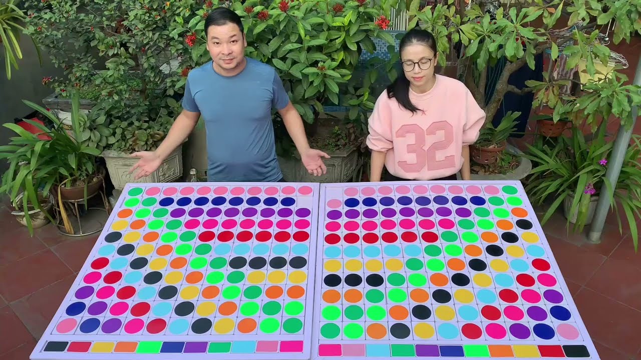 Puzzle sorting ball game challenging game hard mode from rainbow balls