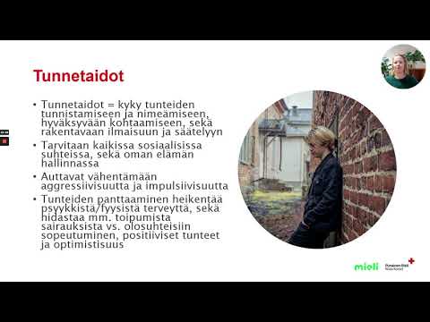 Video: Henkilön Kyky Tuntea Katseensa Itseensä - Vaihtoehtoinen Näkymä