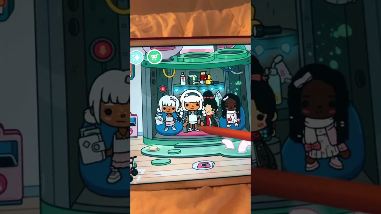 OVERNIGHT IN A MALL 🏬😱 || *WITH VOICE* || Toca Boca TikTok Roleplay