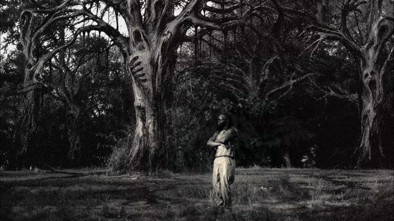 Guarda Kurtys - Comme avant (Clip officiel) su YouTube Guarda Kurtys - Comme avant (Clip officiel) su YouTube