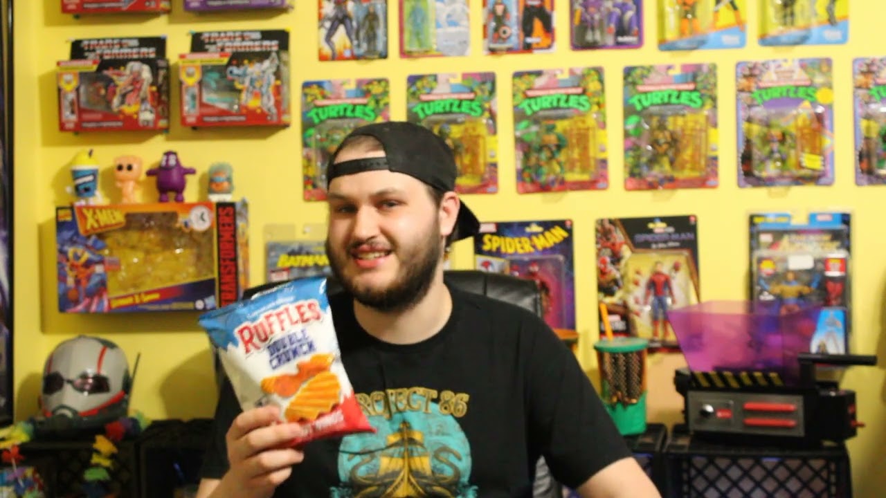 Ruffles Double Crunch Hot Wings Review!