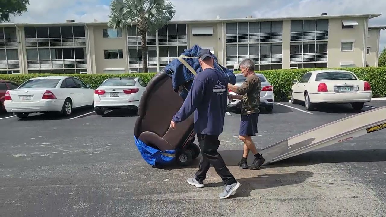 Safebound moving storage company palm beach recommended by realtor Valentina 5613881015