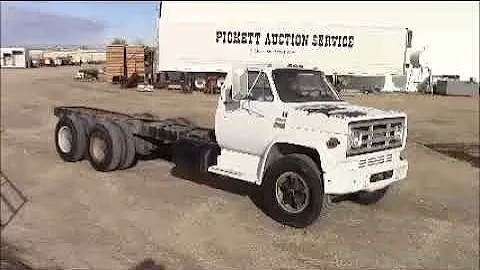 T 203 1979 GMC 7000 Cab & Chassis