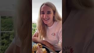 Ucraniana Prueba Arepa Y Malta