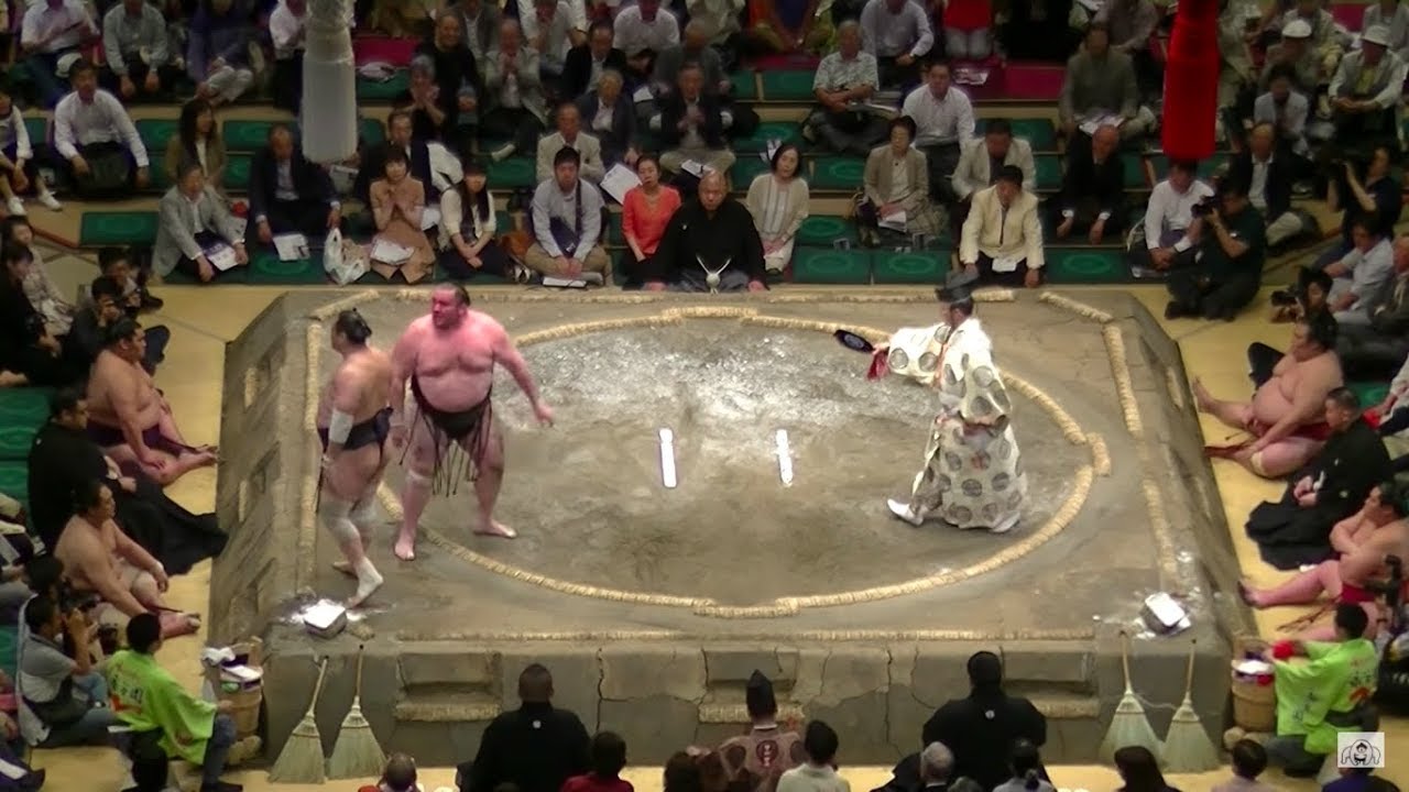 顔を真赤にして安美錦を睨みつける臥牙丸 一触即発の危ない雰囲気 臥牙丸 安美錦 17 5 24 39 Gagamaru Aminishiki Day11 Sumo Youtube 顔を真赤にして安美錦を睨みつける臥牙丸 一触即発の危ない雰囲気 臥牙丸 安美錦 17 5 24 39 Gagamaru Aminishiki Day11 Sumo Youtube