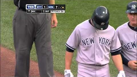 2011/08/20 Nunez scores on a throwing error