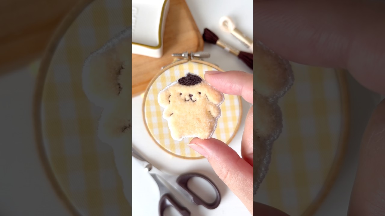 モコモコ刺繍でポムポムプリン作ったよ🍮💛 #sanrio #embroidery