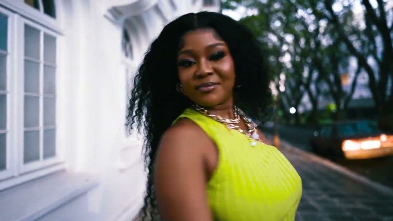 Tzzy Makhathaza & Lowly - Summer Time (Visuals) (feat Owhzen & Sp4rks) 