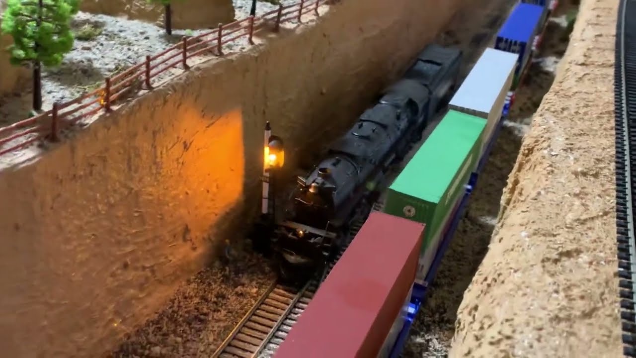 HO Scale Rivarossi Challenger 4664 DC Steam Clinchfield 670 NEW! YouTube