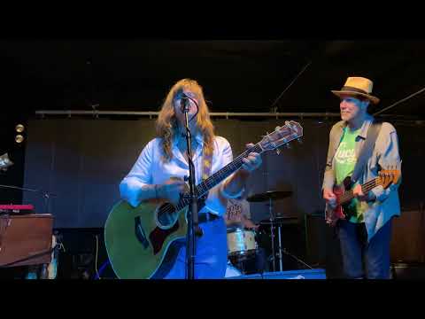 The Continental Drifters The Rain Song 2023