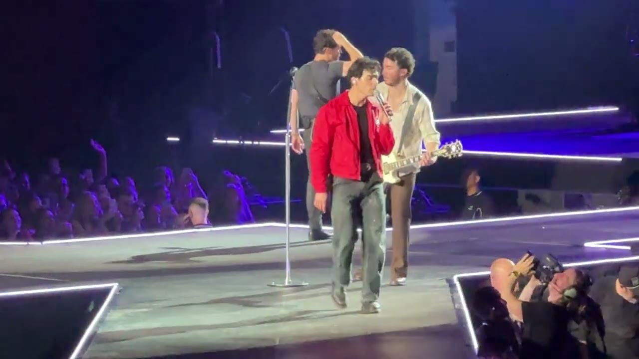 Jonas Brothers Concert - Pushin' Me Away/Tonight (Live in Sydney 2024)