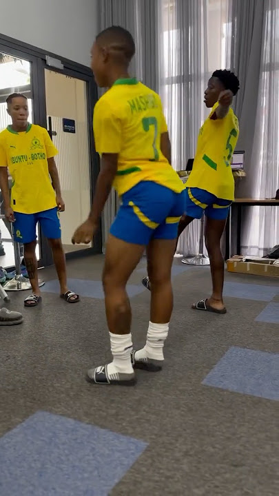 Mamelodi Sundowns players dancing to Bacardi #amapiano #bacardi #sundowns #southafricanmusic