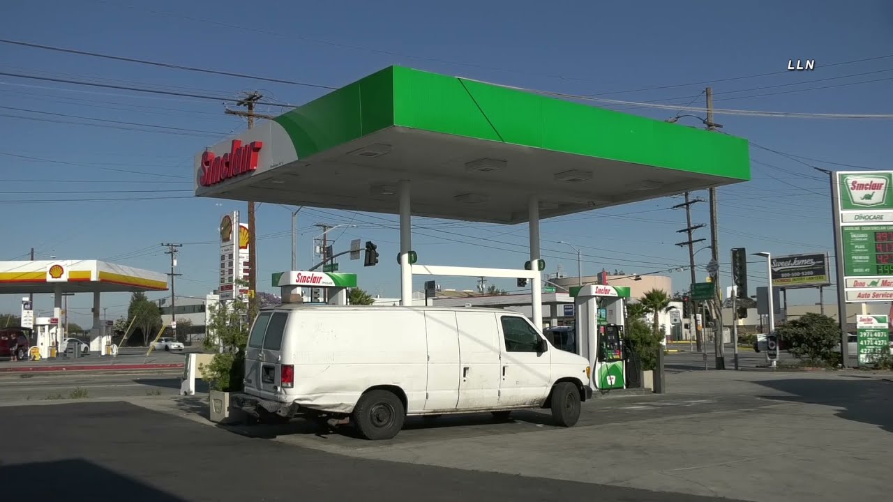 Gas Station Attack Caught On Camera | GARDENA, CA  6.4.21