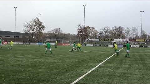 9 Geldrop 8 - RKGSV 5 3-4 16-11-2025 C9570