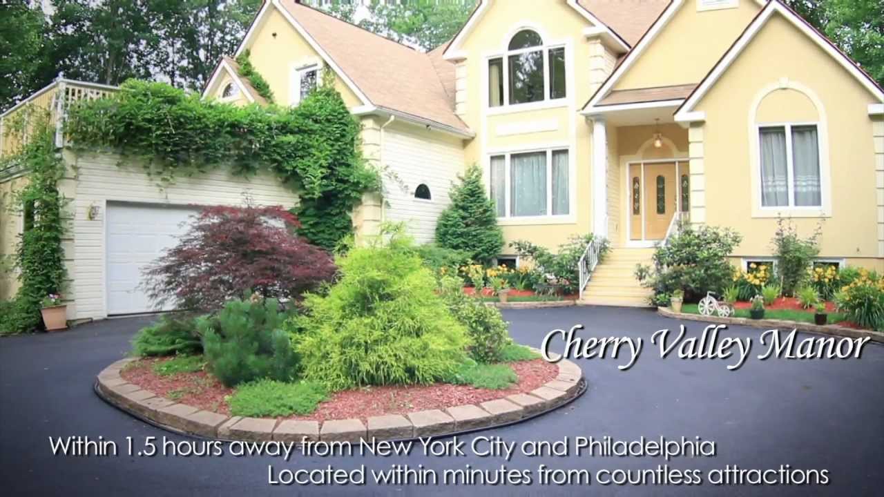 Cherry Valley Manor Bed and Breakfast, Pocono Mountains, Pennsylvania