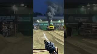 Bruce’s bar Ol yeller 1300 horsepower truck pull